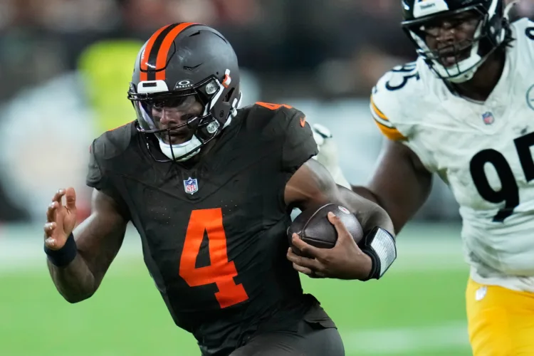 Browns didn't 'swing and miss' with Deshaun Watson after all